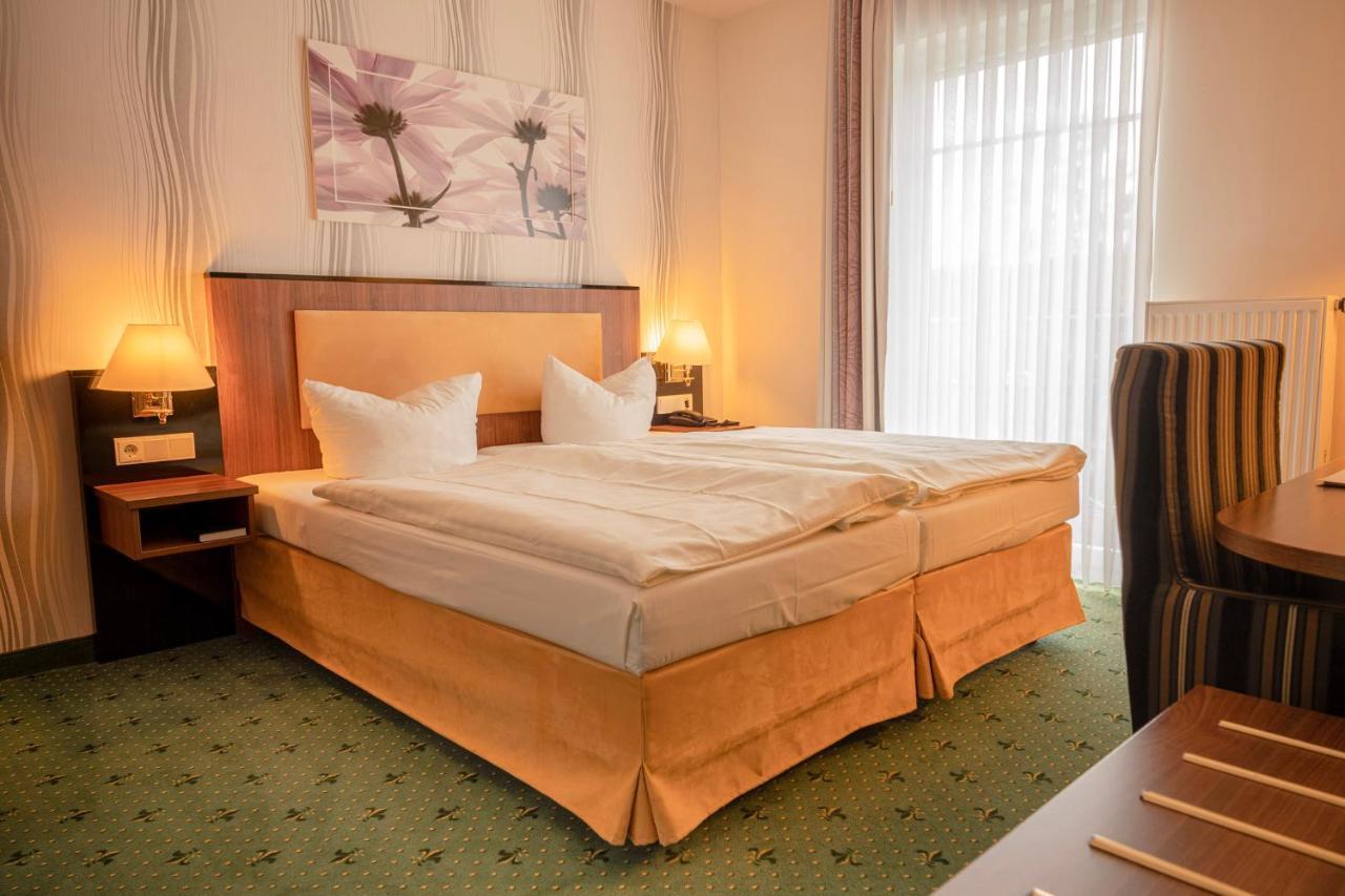 Alte Landratsvilla Hotel Bender Westerburg  Eksteriør bilde