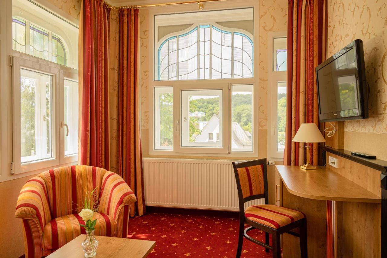 Alte Landratsvilla Hotel Bender Westerburg  Eksteriør bilde